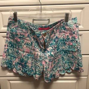 Lilly Pulitzer Buttercup Shorts Camelflage 8